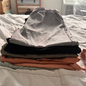 Women’s Pants Bundle – Size Medium – 7 Pairs